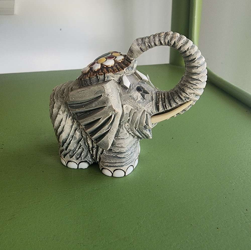 Elephant - Picture 3 of 7